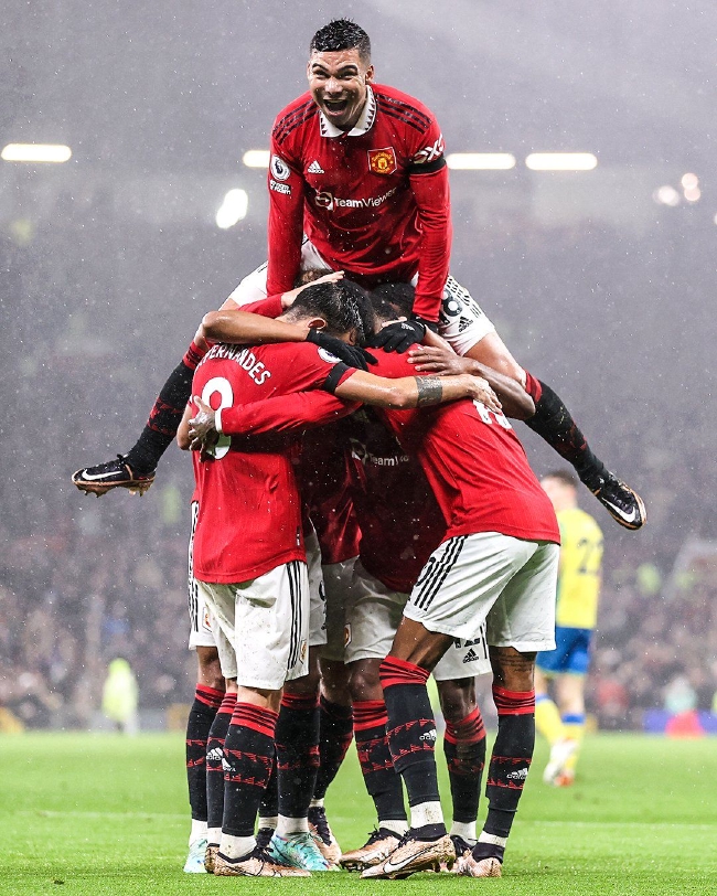 对方防线最 对方防线最